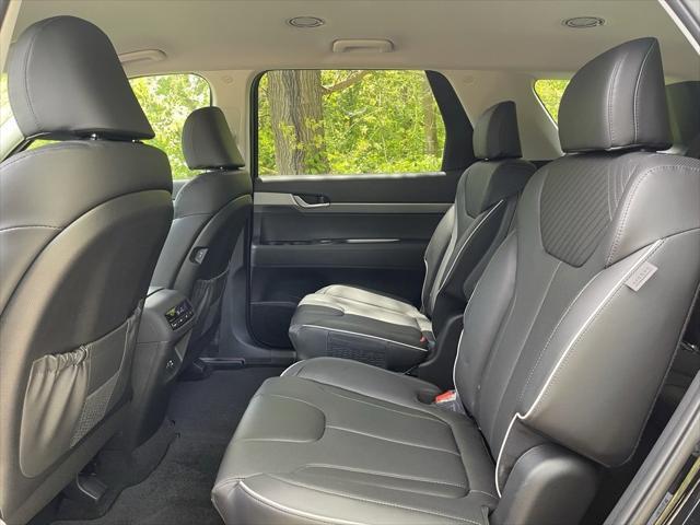 new 2025 Hyundai Palisade car, priced at $42,598
