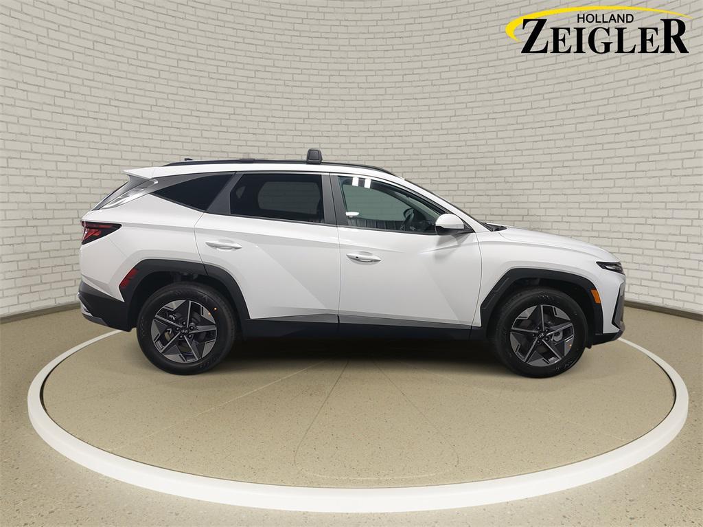 new 2026 Hyundai Tucson car, priced at $34,099