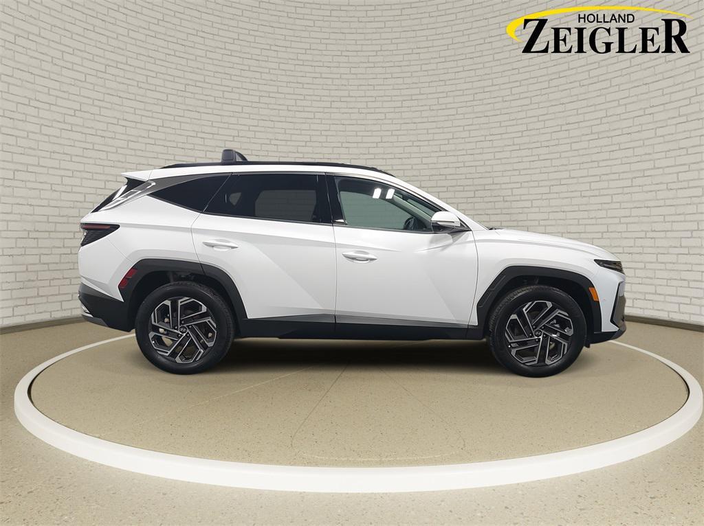new 2025 Hyundai TUCSON Hybrid car, priced at $41,749