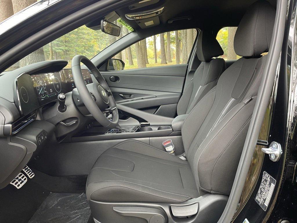 new 2026 Hyundai ELANTRA HEV car, priced at $28,599