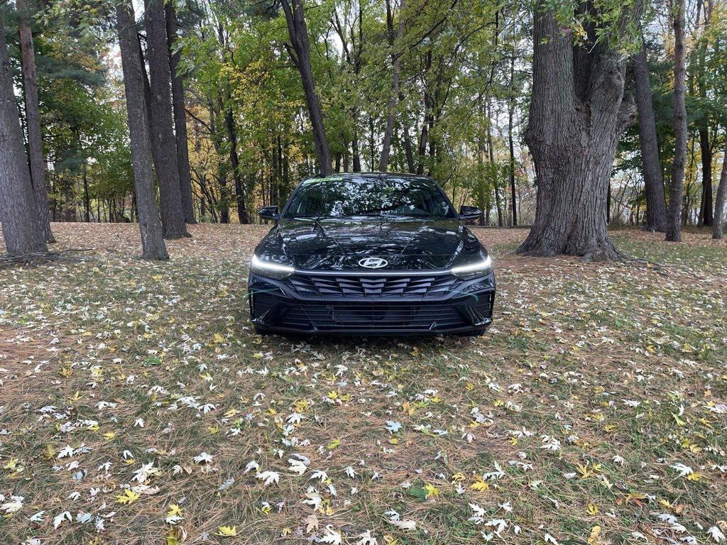 new 2026 Hyundai ELANTRA HEV car, priced at $28,599