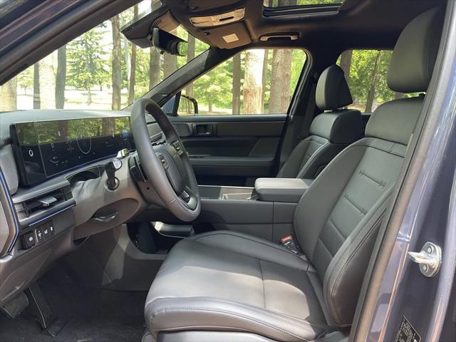 new 2025 Hyundai SANTA FE HEV car, priced at $50,399