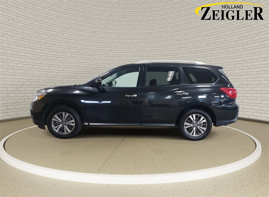 used 2020 Nissan Pathfinder car, priced at $15,500