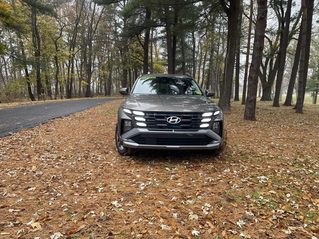 new 2026 Hyundai TUCSON Hybrid car, priced at $35,259