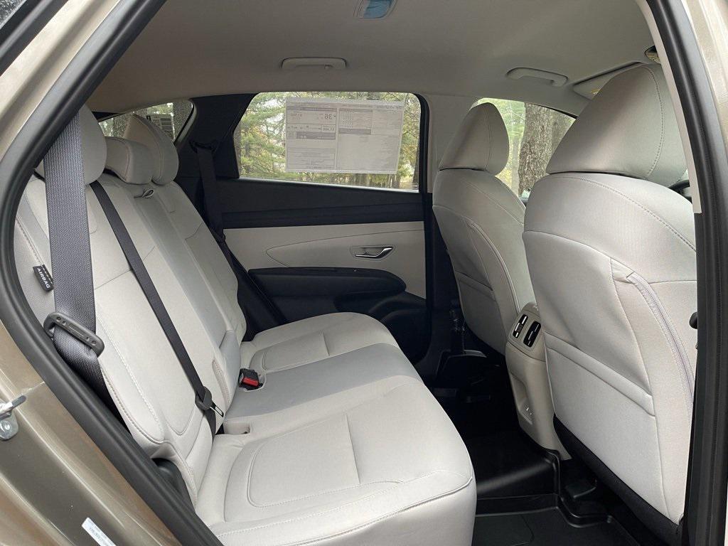 new 2026 Hyundai TUCSON Hybrid car, priced at $35,259