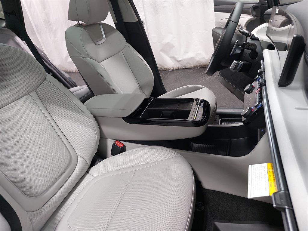 new 2025 Hyundai TUCSON Hybrid car, priced at $41,899