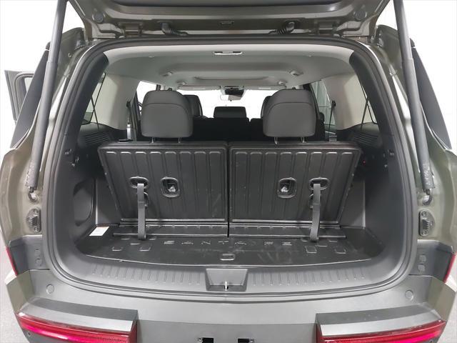 new 2025 Hyundai Santa Fe car, priced at $40,998