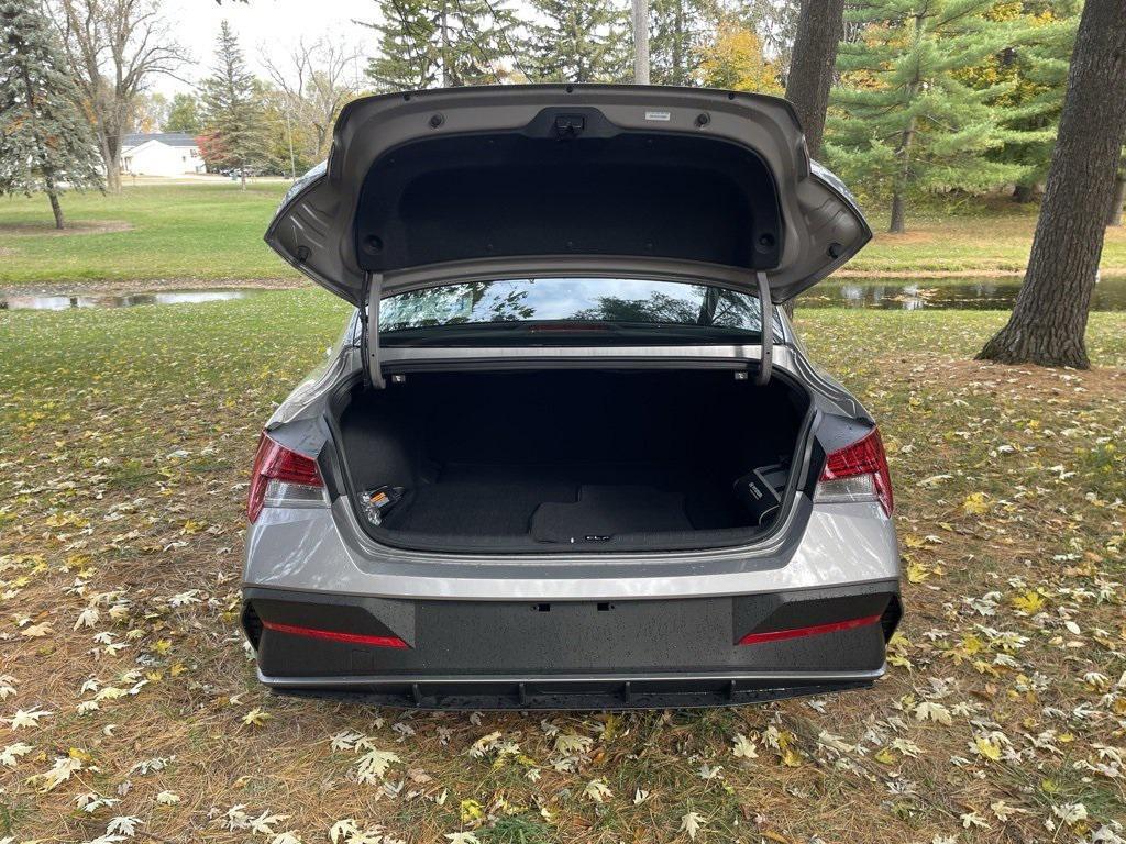 new 2026 Hyundai ELANTRA HEV car, priced at $26,699