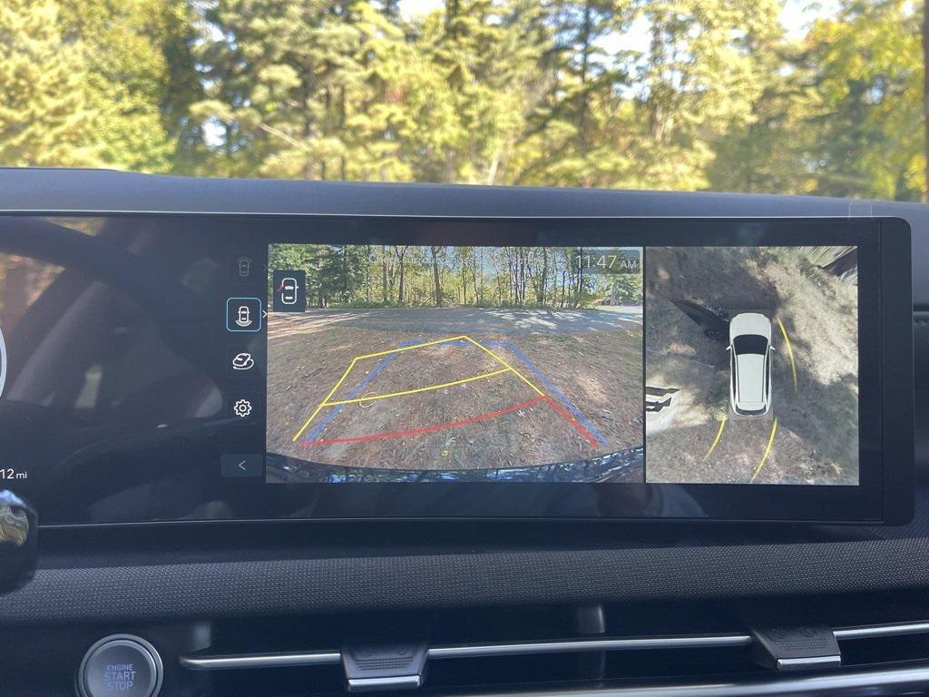 new 2026 Hyundai TUCSON Hybrid car, priced at $42,999