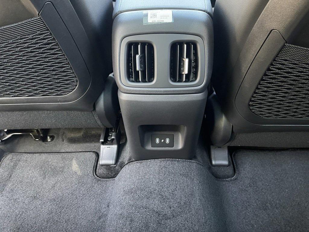 new 2026 Hyundai TUCSON Hybrid car, priced at $42,999