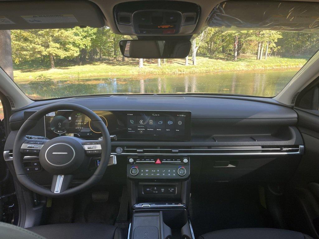 new 2026 Hyundai TUCSON Hybrid car, priced at $42,999