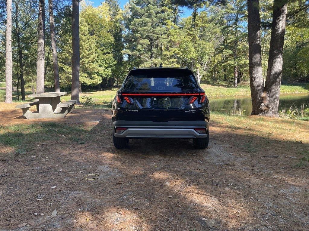 new 2026 Hyundai TUCSON Hybrid car, priced at $42,999