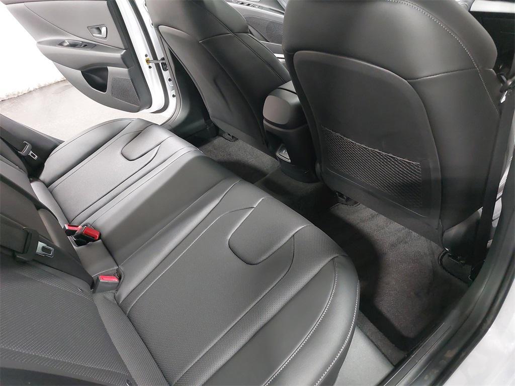 new 2025 Hyundai Elantra car, priced at $26,749