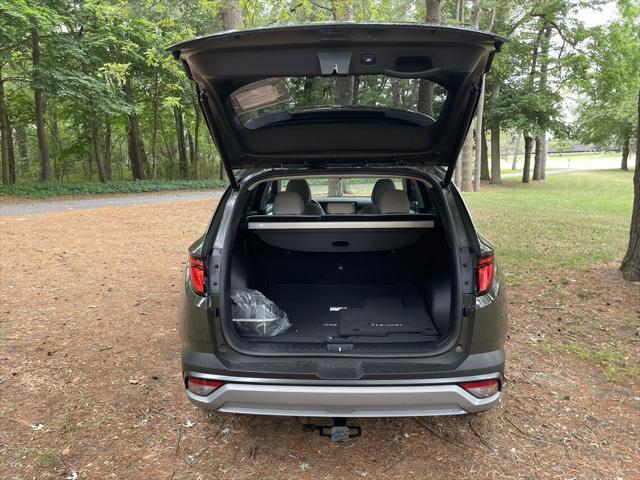 new 2025 Hyundai Tucson car, priced at $33,699