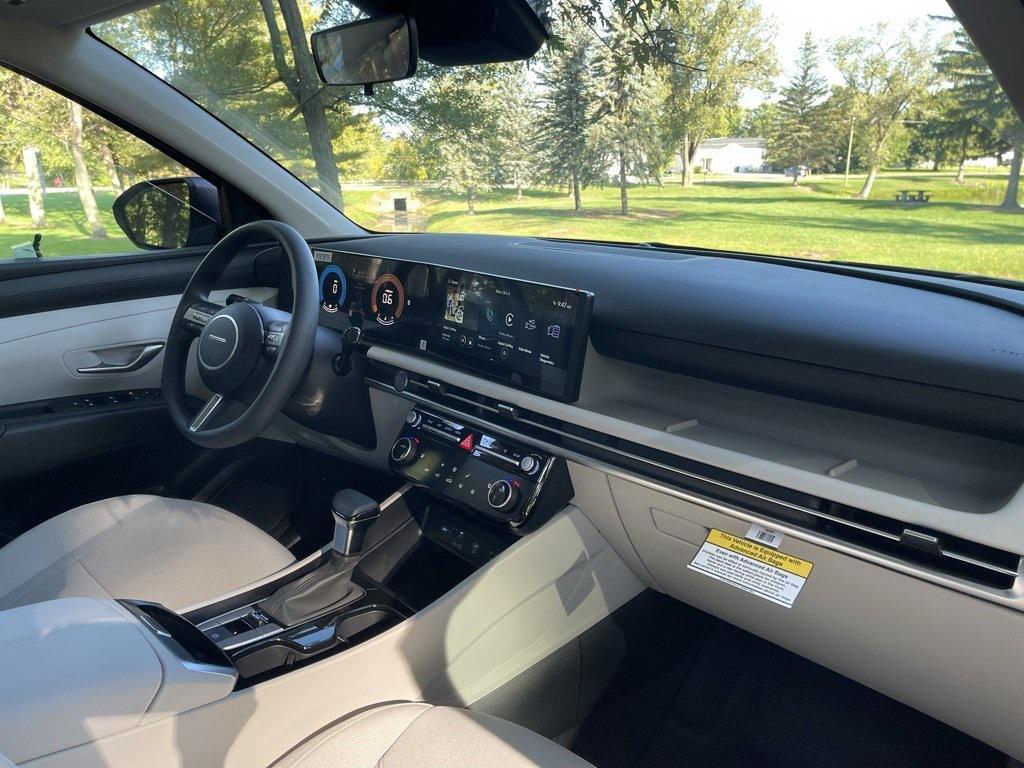 new 2026 Hyundai Tucson car, priced at $33,699