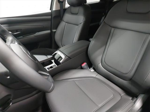 new 2025 Hyundai Tucson car, priced at $35,399