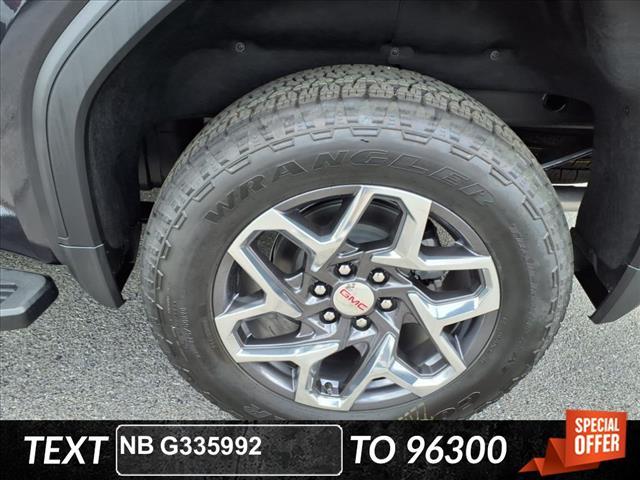 new 2025 GMC Sierra 1500 car, priced at $57,325