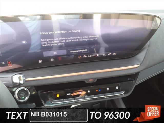 new 2025 Buick Envision car, priced at $39,735