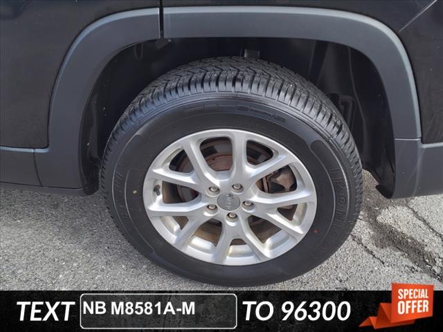 used 2014 Jeep Cherokee car, priced at $11,295