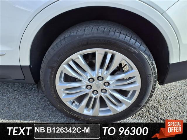 used 2017 Cadillac XT5 car, priced at $21,356