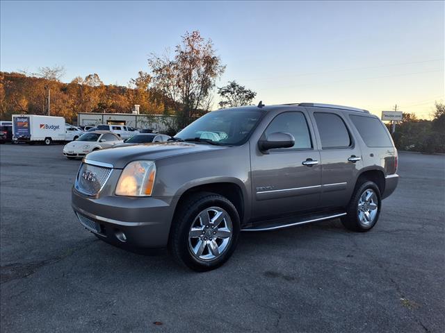 used 2011 GMC Yukon car, priced at $9,000
