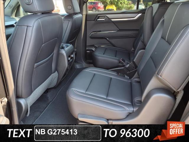 new 2025 GMC Acadia car, priced at $50,325