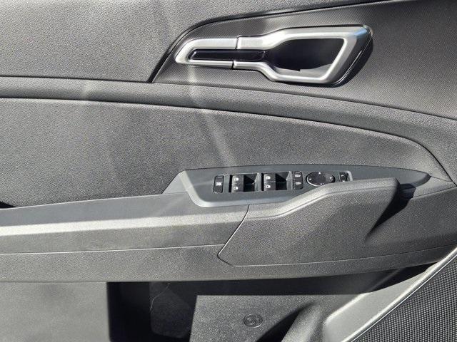 new 2026 Kia Sportage Hybrid car, priced at $35,235