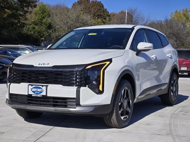 new 2026 Kia Sportage Hybrid car, priced at $35,235