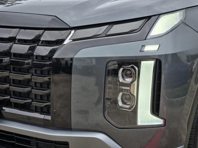 used 2025 Hyundai Palisade car, priced at $43,991