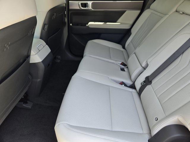 new 2025 Hyundai SANTA FE HEV car, priced at $40,645