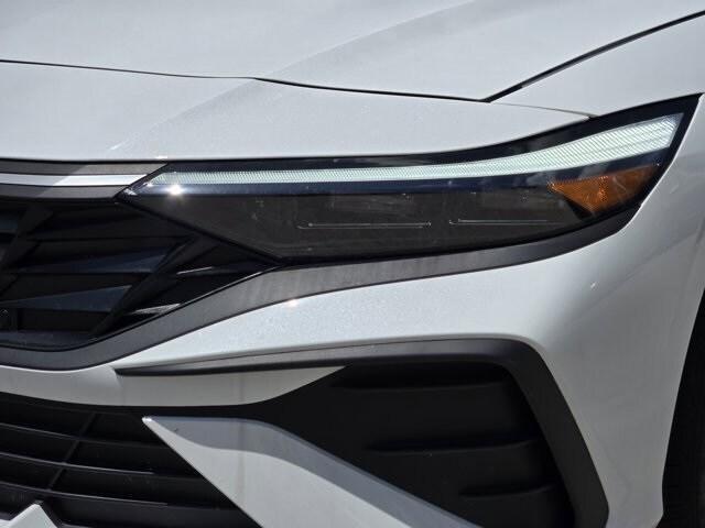 new 2025 Hyundai ELANTRA HEV car, priced at $27,710