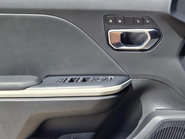new 2025 Kia K4 car, priced at $31,990