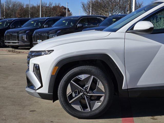 new 2025 Hyundai Tucson car, priced at $33,075