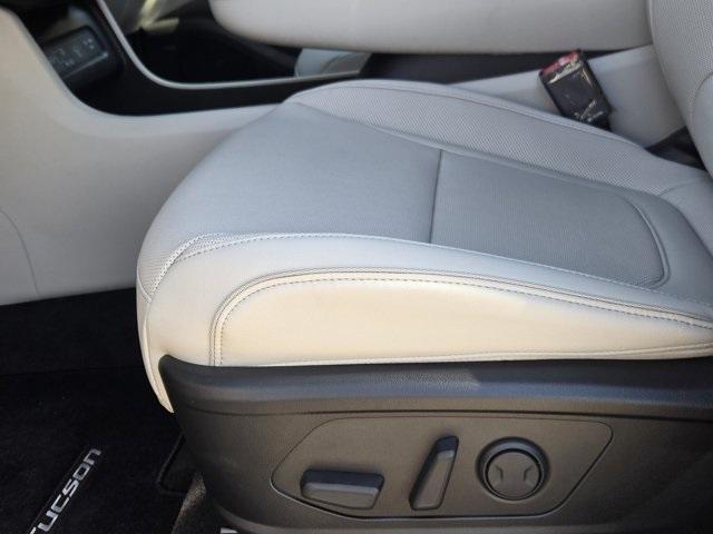 new 2025 Hyundai Tucson car, priced at $39,875