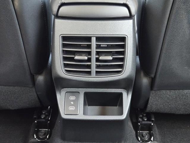 new 2025 Kia Seltos car, priced at $31,670