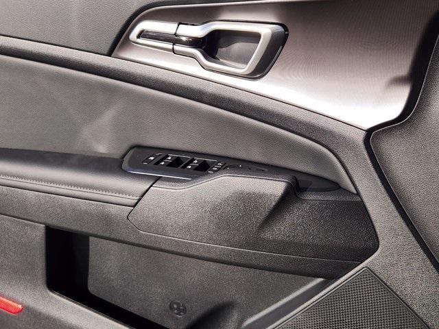 new 2026 Kia Sportage car, priced at $34,105