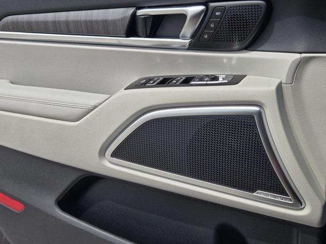 new 2025 Kia Telluride car, priced at $53,030