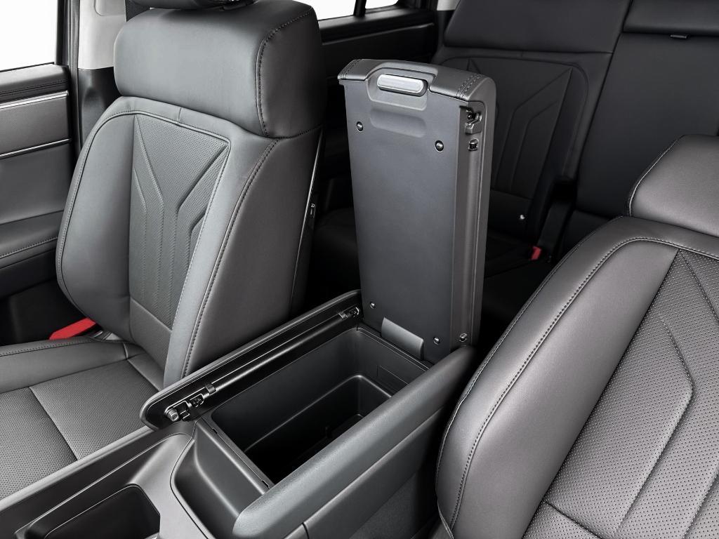 new 2026 Hyundai SANTA FE HEV car