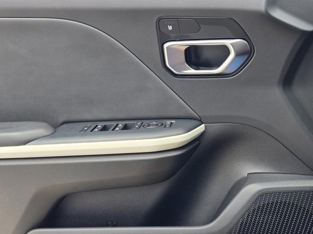 new 2025 Kia K4 car, priced at $25,923