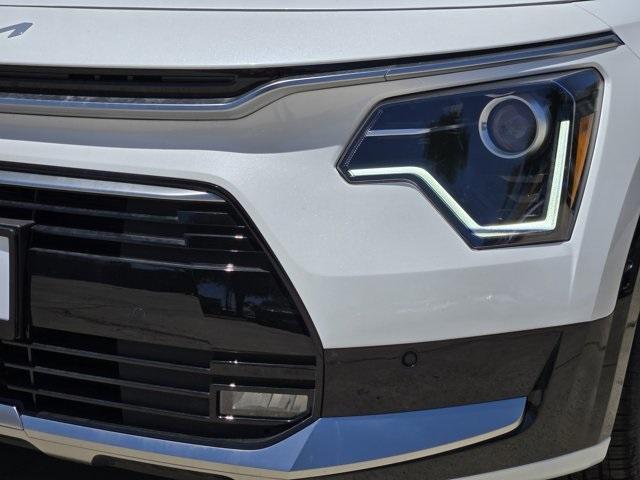 new 2025 Kia Niro car, priced at $35,305
