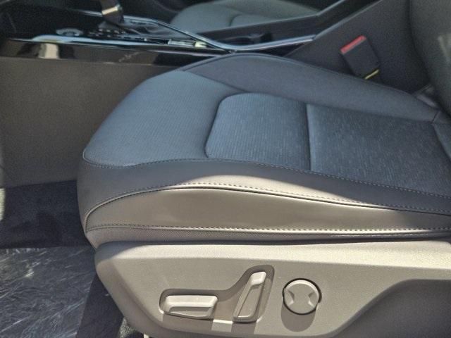 new 2025 Kia Niro car, priced at $35,305