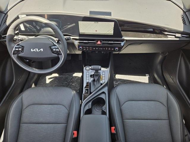 new 2025 Kia Niro car, priced at $35,305