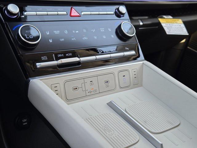 new 2025 Hyundai SANTA FE HEV car, priced at $50,495