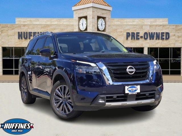 used 2022 Nissan Pathfinder car, priced at $30,580