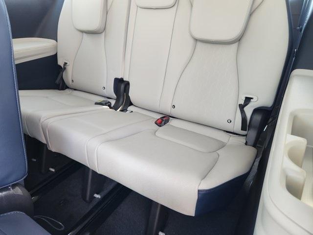 new 2026 Kia Carnival car, priced at $49,660