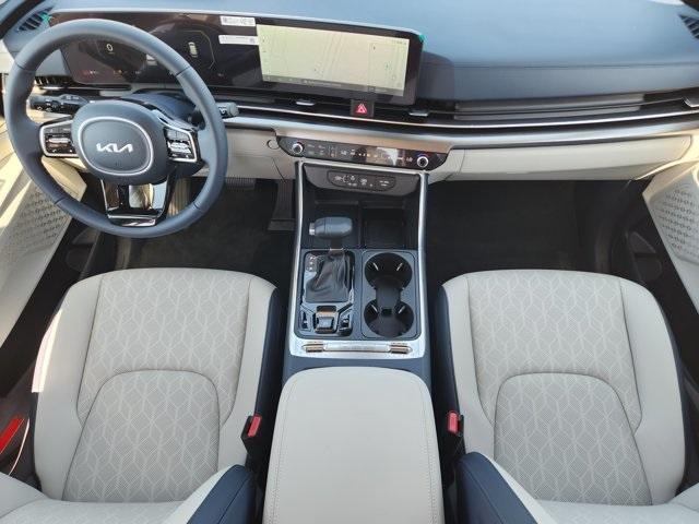 new 2026 Kia Carnival car, priced at $49,660