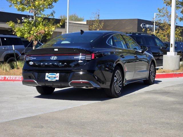 new 2025 Hyundai Sonata Hybrid car, priced at $32,150