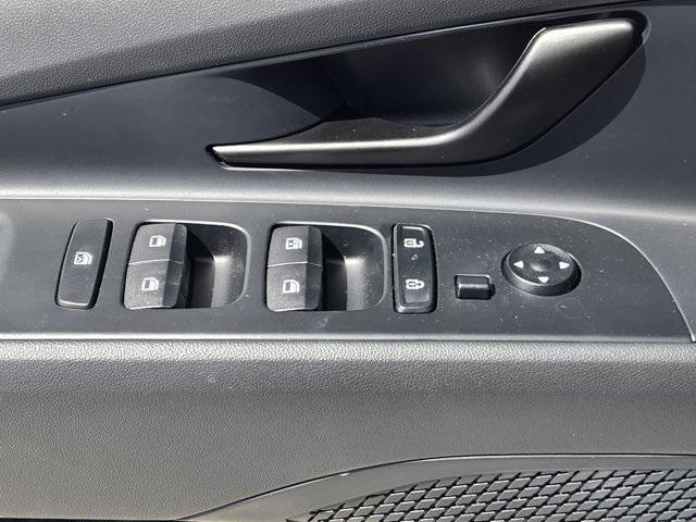 new 2025 Hyundai Elantra car, priced at $25,185