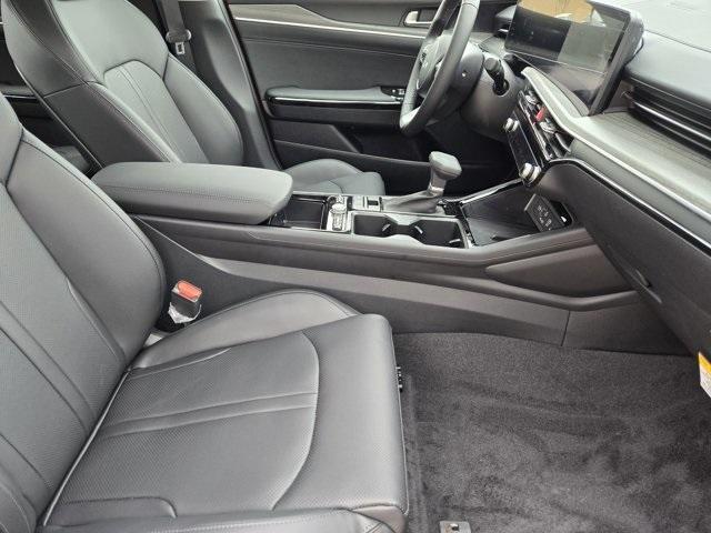 new 2025 Kia K5 car, priced at $36,675