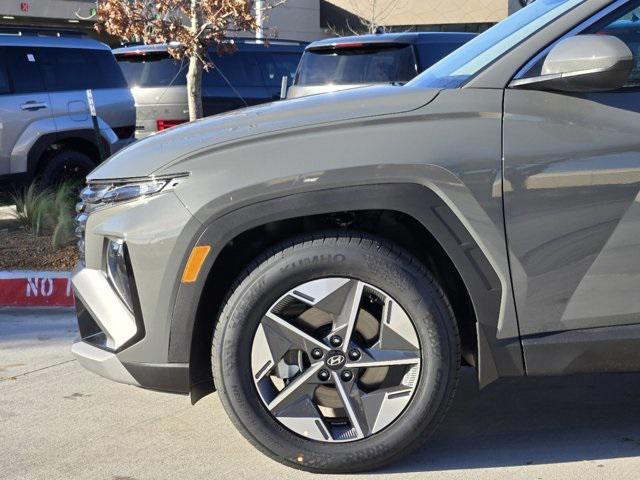 new 2025 Hyundai Tucson car, priced at $32,545